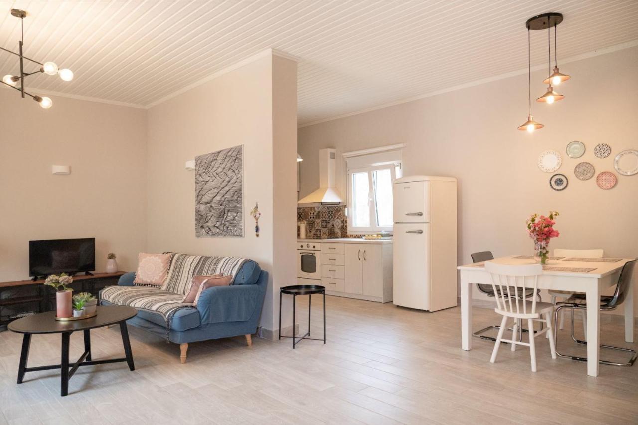 Lefko'S House- Contemporary, Fully Renovated House Villa Kassiopi Buitenkant foto